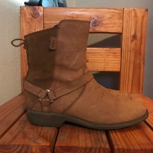 Teva Boots